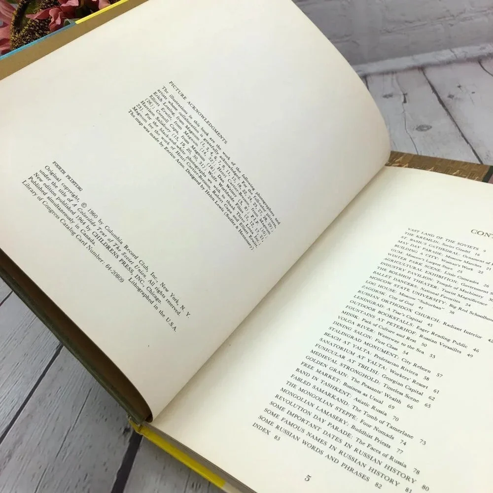 vintage books let's travel in England and soviet union 1961